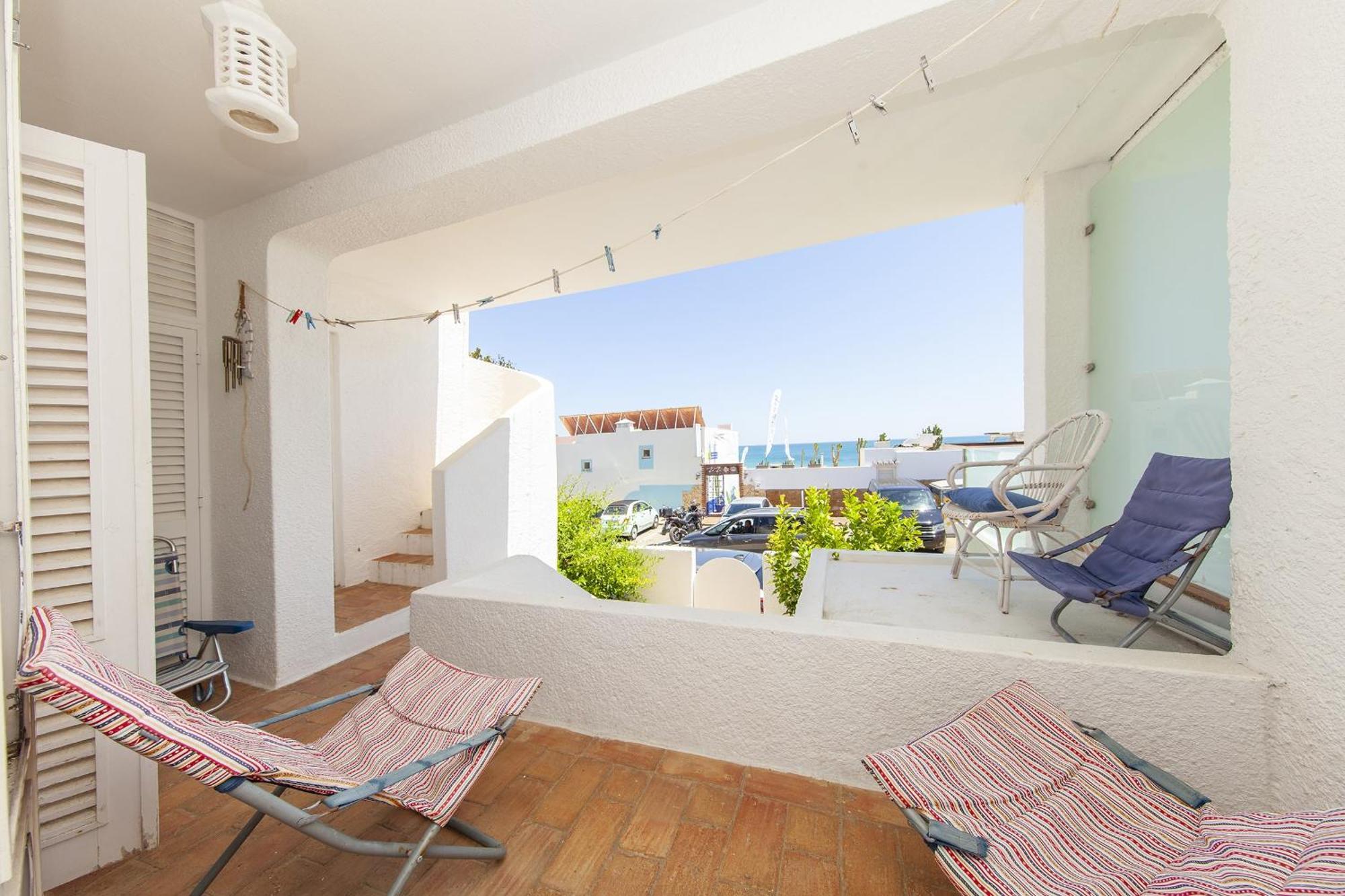 C22 - Beco Do Poco Beach Townhouse In Praia Da Luz Exterior foto